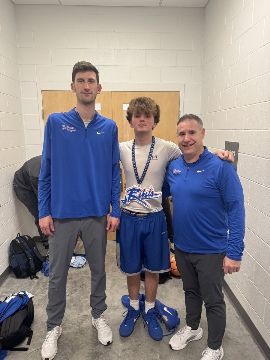 CEIIIQB's tweet image. 2 big wins over 2 solid programs on Saturday moving us to 6-1 on the season. Game 8 tonight @ home in our 2nd region matchup against Eastside.👊 @bhsrunninrebels 

Rebels of the game
Hillcrest- Javen Grey
Greenville- Gavin Graham