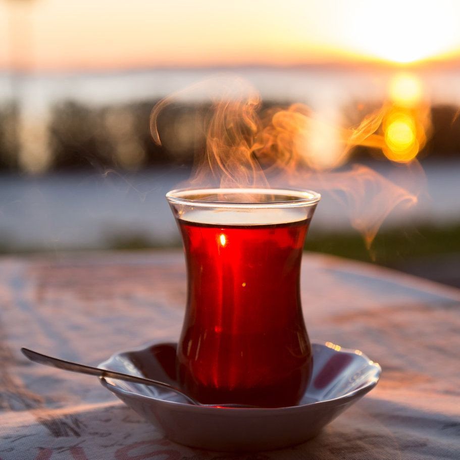 bpthaber's tweet photo. Yapılan bir araştırmaya göre düzenli çay içmek kemik kaybını yavaşlatıyor. https://t.co/zU4KDIY4dK