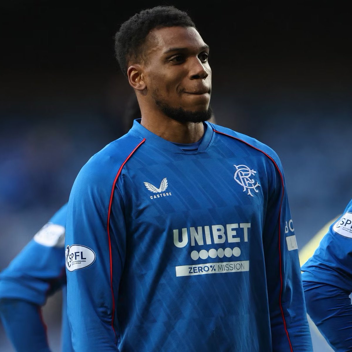 Dujon Sterling appreciation post 💙

Goal line clearance and an assist tonight👏

Will be a massive player for us if he can stay fit 🙏