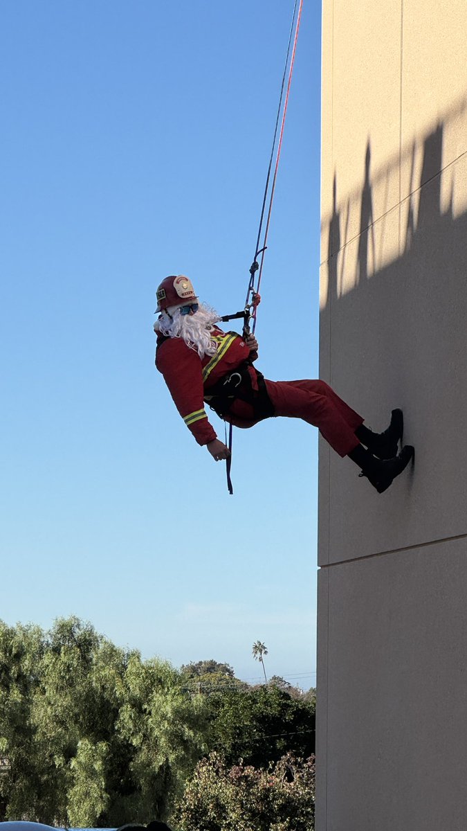 Ventura County Fire tweet media