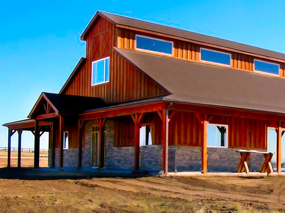 TunnellCo's tweet image. Texas style, built to last 🤠🏡
Clean lines, warm wood, and wide-open living—this barndominium is where modern comfort meets country strength.

📞 833-886-6355
🌐 rangerbarndominiums.com

#Barndominium #TexasBarndo #ModernRustic #CountryLiving