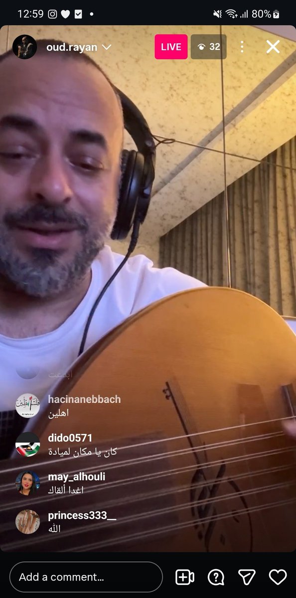 اللايف المفضل❤️❤️❤️🎶
<a href="/RayanOud/">OUD RAYAN | عود ريان</a>