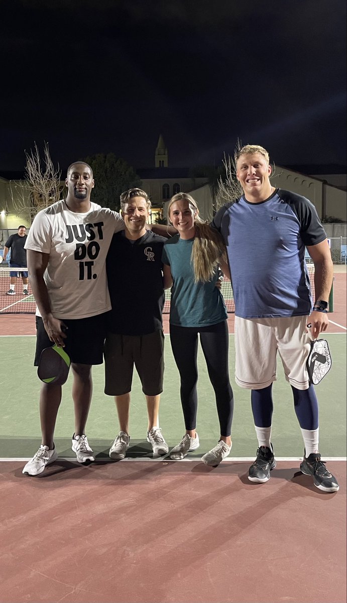 Incredible journey, incredible impact. The kind of guy who proves that real success is measured by how you serve others.
#WPMOYChallenge 📷 #ProBowlVote <a href="/gbolles72/">Garett Bolles</a> #BroncosCountry