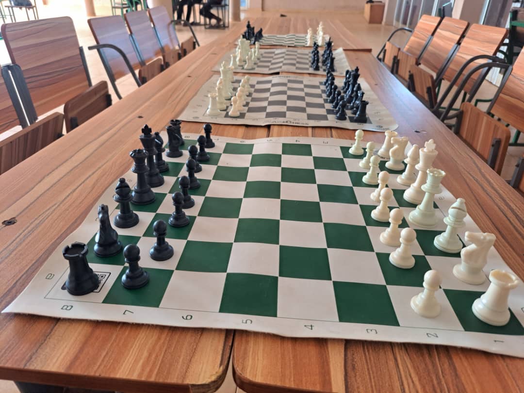 UDS Chess Club tweet media