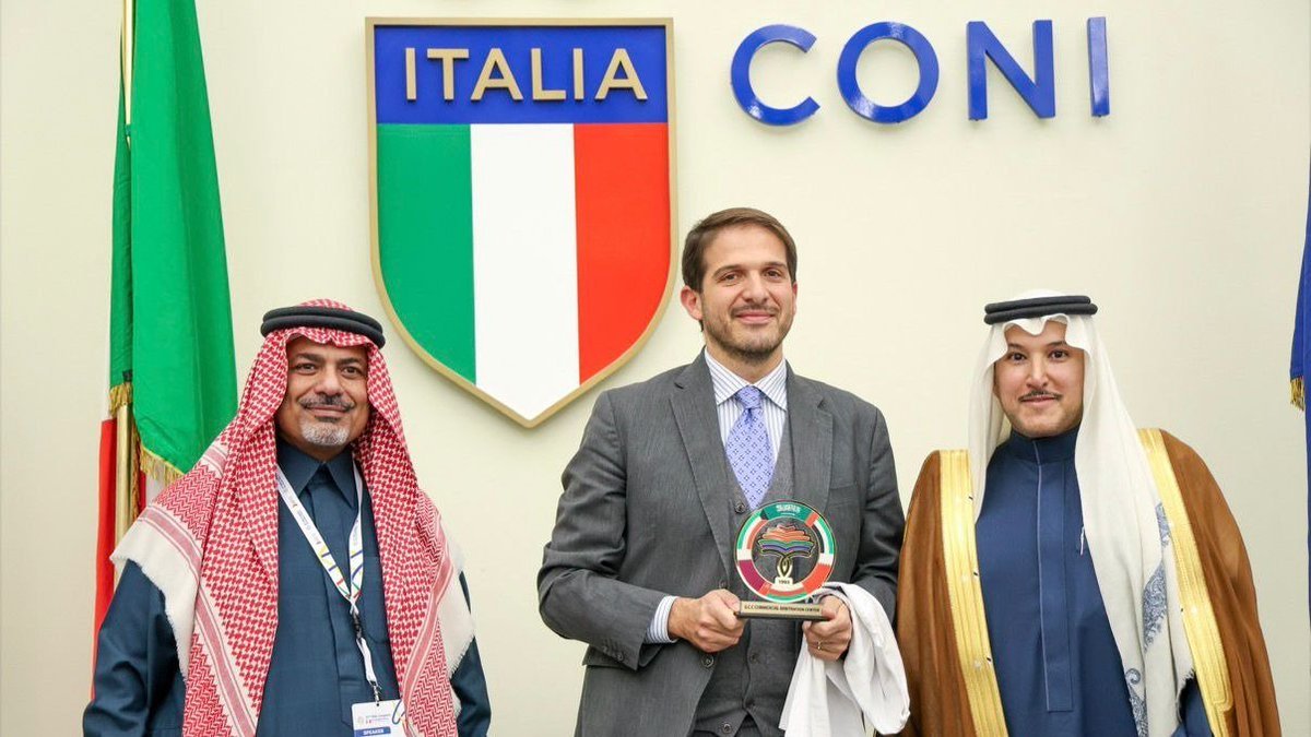 MajedGaroub's tweet photo. @Coninews ⚽️Shots from honoring Mr. Marcello Sangeiorgio, representative of the Italian National Olympic Committee
@coninews the official sponser, during the #27thIASLCongress at the #FootballIndustryCongress ⚽️ #Rome https://t.co/vA1Nl36VvT