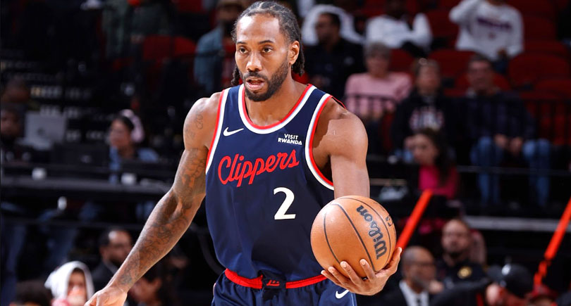lasvegasbetting's tweet photo. Kawhi Leonard matchup locked in tonight
Pace minutes & defense all matter 🏀
Grab this sharp play and score big! 💰
➡️ https://t.co/ba1dNwrkt3
#ClipperNation #NBAProps #PropsPick #PrizePicks #FanDuel #POTD https://t.co/EaIGe4x8Bs