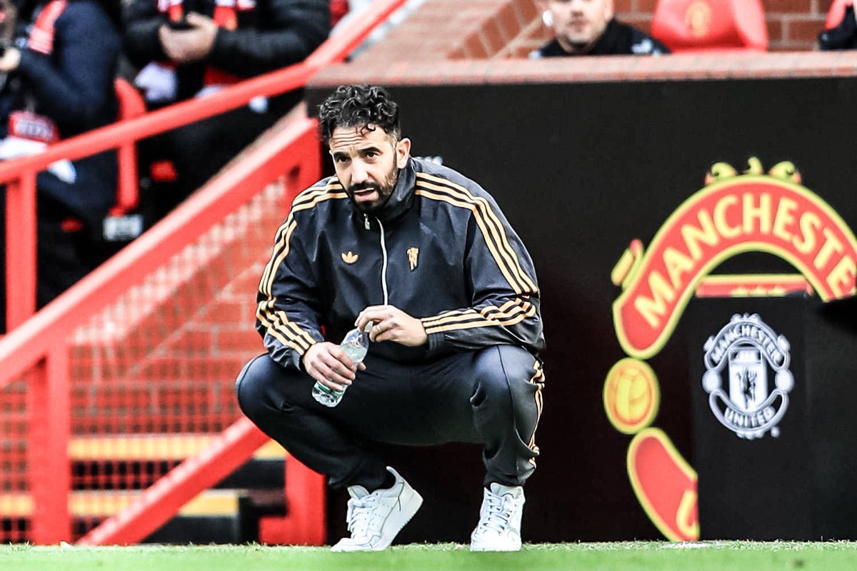 United Update tweet media