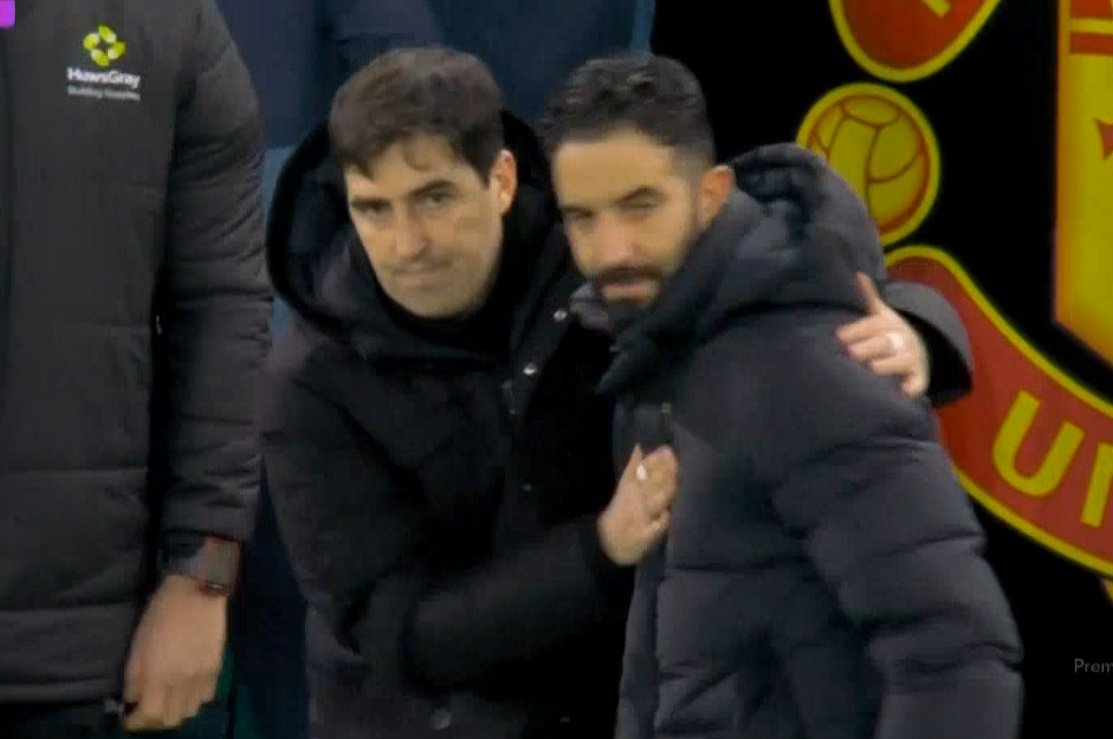 حبايب بلا خاسر في مباراة أشبه بالمعركة في الدوري الإنجليزي 