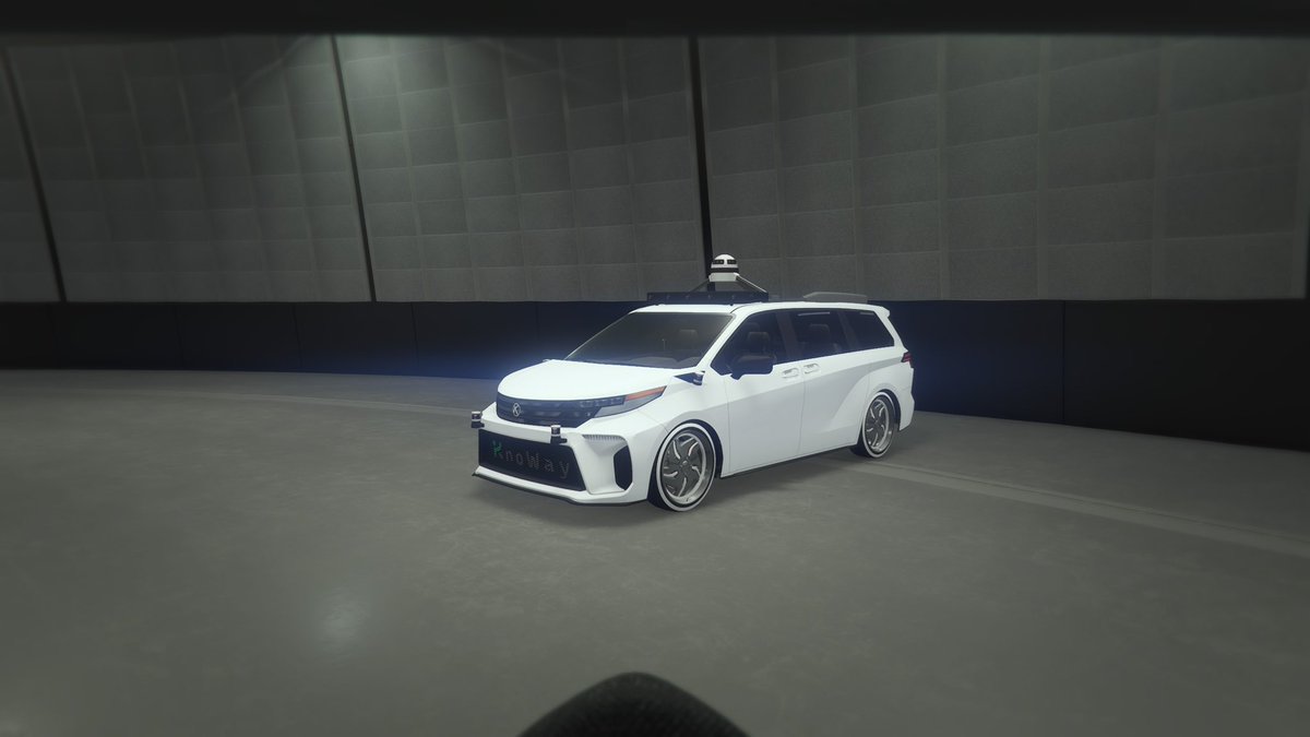 Pakox11's tweet image. Thanks to my friend @Beto_LC05 for passing this vivanite on to me! Too bad there's no livery 😭 (bad rockstar)
Creator : @Es2ezBack 🔥