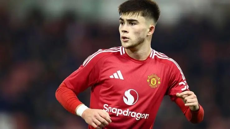 BALL_ENJOYER124's tweet image. PSV MOET voordeel nemen omtrent de huidige situatie van #Amass bij United. Echt een geweldig talent met oog op de toekomst. Earnie ga maar 🧑‍🍳