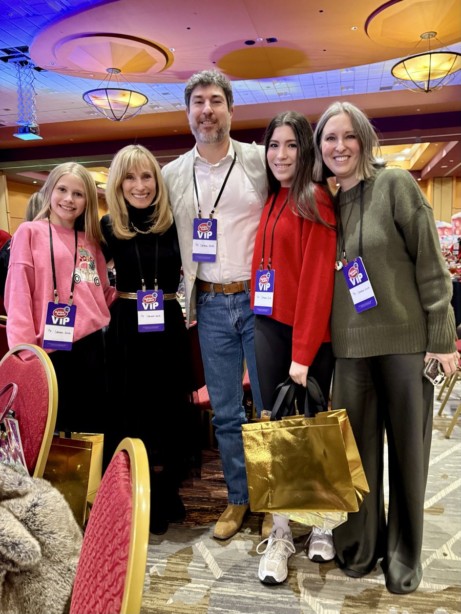 What a memorable night at the #ChampionsForKids Holiday Festival, celebrating students from 21 NWA schools who completed the I Finished Strong reading program, alongside partners supporting literacy in our community. CSA was proud to participate as a Santa sponsor.