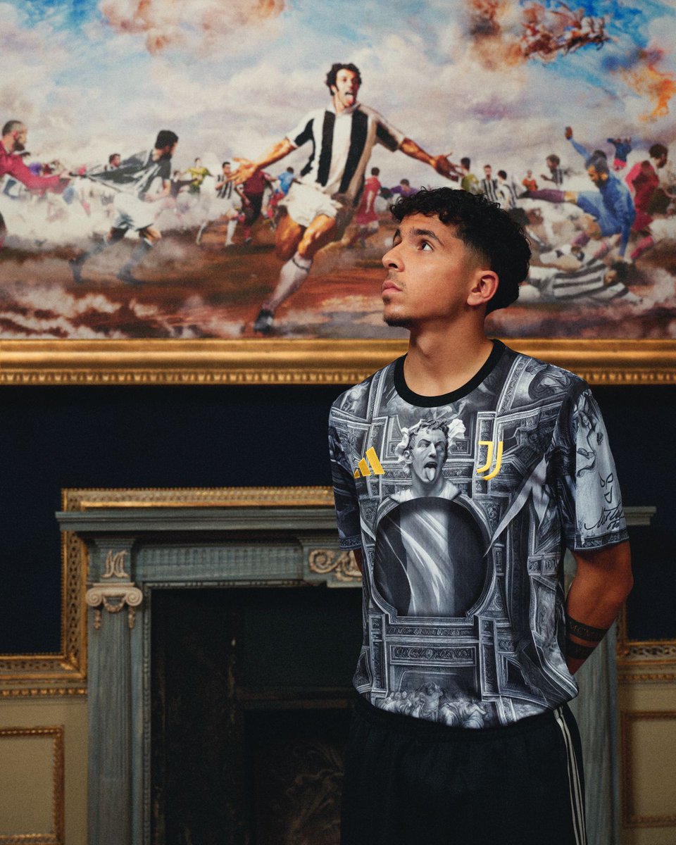 Galleria Del Piero, aperta da oggi ✨
Pura perfezione.

Una collezione pre-partita e di pezzi originali ispirata a una carriera leggendaria.

➡️ juve.it/ADPCollectionX

<a href="/adidasfootball/">adidas Football</a>