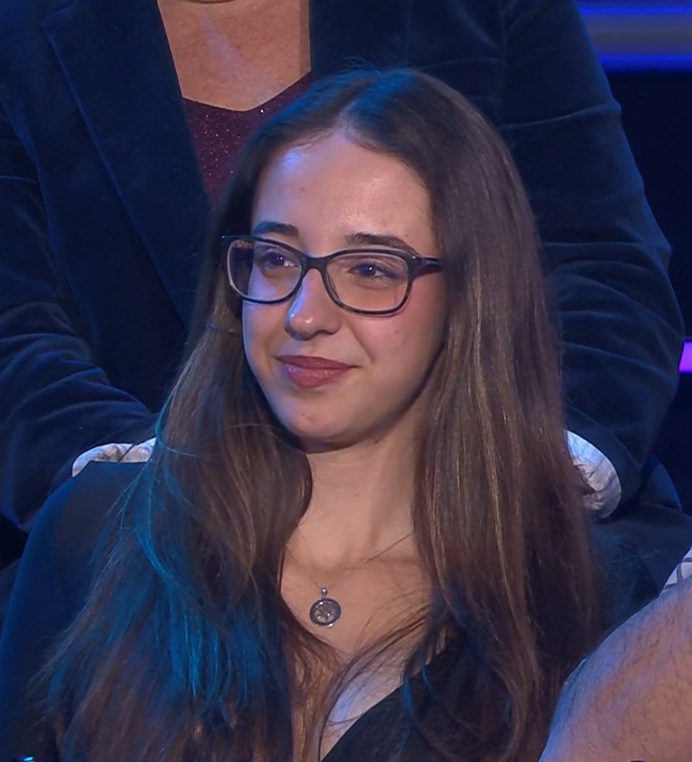 hdlbandito's tweet image. mamenvocalcoach y su hija #OTGalaFinal