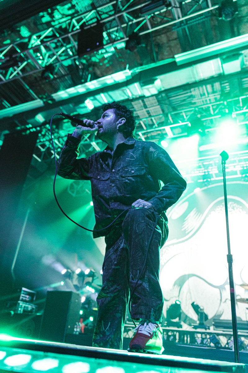 The Scream Team Tour 2025 features <a href="/StoryoftheYear/">Story of the Year</a> and <a href="/SensesFail/">Senses Fail</a> on a co-headlining tour. The penultimate show sold out the <a href="/HOBAnaheim/">House of Blues Anaheim</a> for a night of of emo classics!
Shot for <a href="/hunnypotlive/">𝗛𝘂𝗻𝗻𝘆𝗽𝗼𝘁 𝗟𝗶𝘃𝗲  🍯</a>