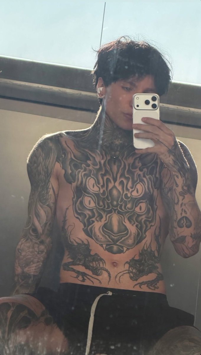 Alemon20_'s tweet image. después de tremenda lluvia de subs @xCryboy por fin abrió su onlyfans para todas las chicas que lo quieran ver kick.com/cry 😂