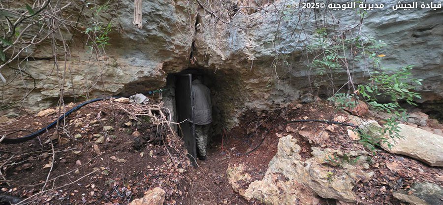 miriam00961's tweet image. من هنا رسم المجد ومن هنا اختار البعض الذل.
وتبقى الأنفاق هي الفاصل بين من يستثمر بدماء وعرق وجهد شباب مجاهد حق لبناء قوة ردع وتحرير وبين من يستثمر كل هذا أيضا ليذل نفسه.

إن هذه الإنفاق اتمت مهمتها، وبعض أذيال أمريكا يستثمرون بها ليتمموا ويكللوا ذلهم للرجل الأبيض ومرتزقته.