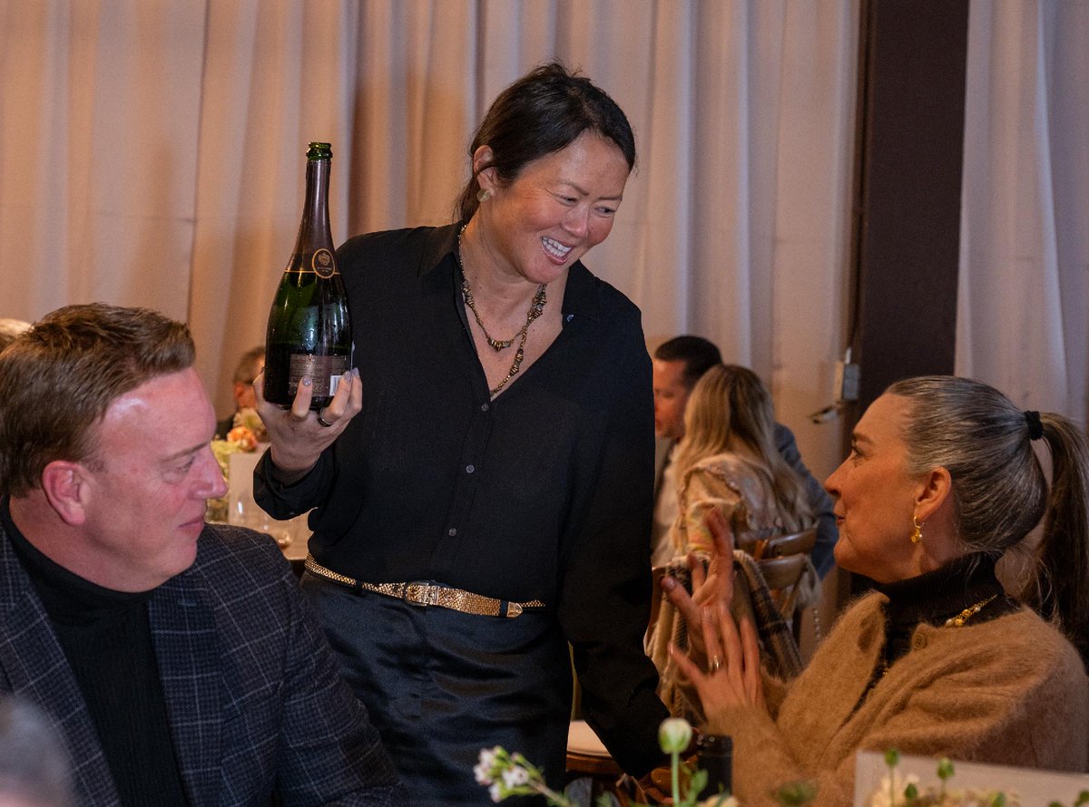 Alzheimer's Association tweet media