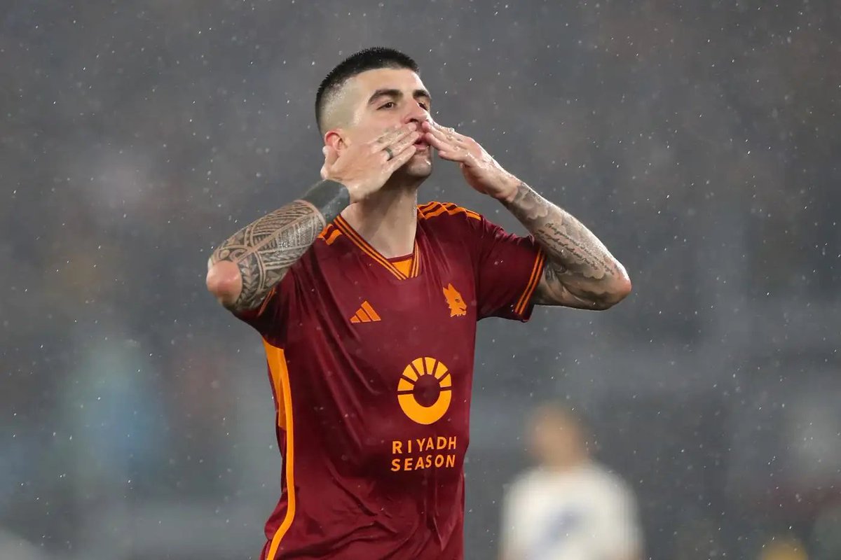 Folorunsho: "Tua madre deve morire"
Gnoo poro Folorunsho è un insultino sono cose di campo 🌸🌸🌸☺️☺️☺️

Mancini per una spallata
Gnoo bastardo macellaio, deve morire, deve trovare quello che gli tira un pugno in testa, devono fargli finire la carriera 😡😡😡😡😡😡

#RomaComo