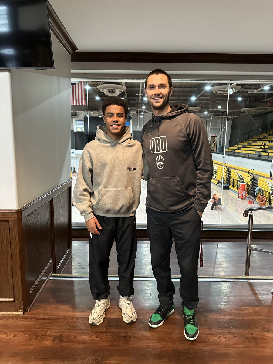 Eli Winter tweet media