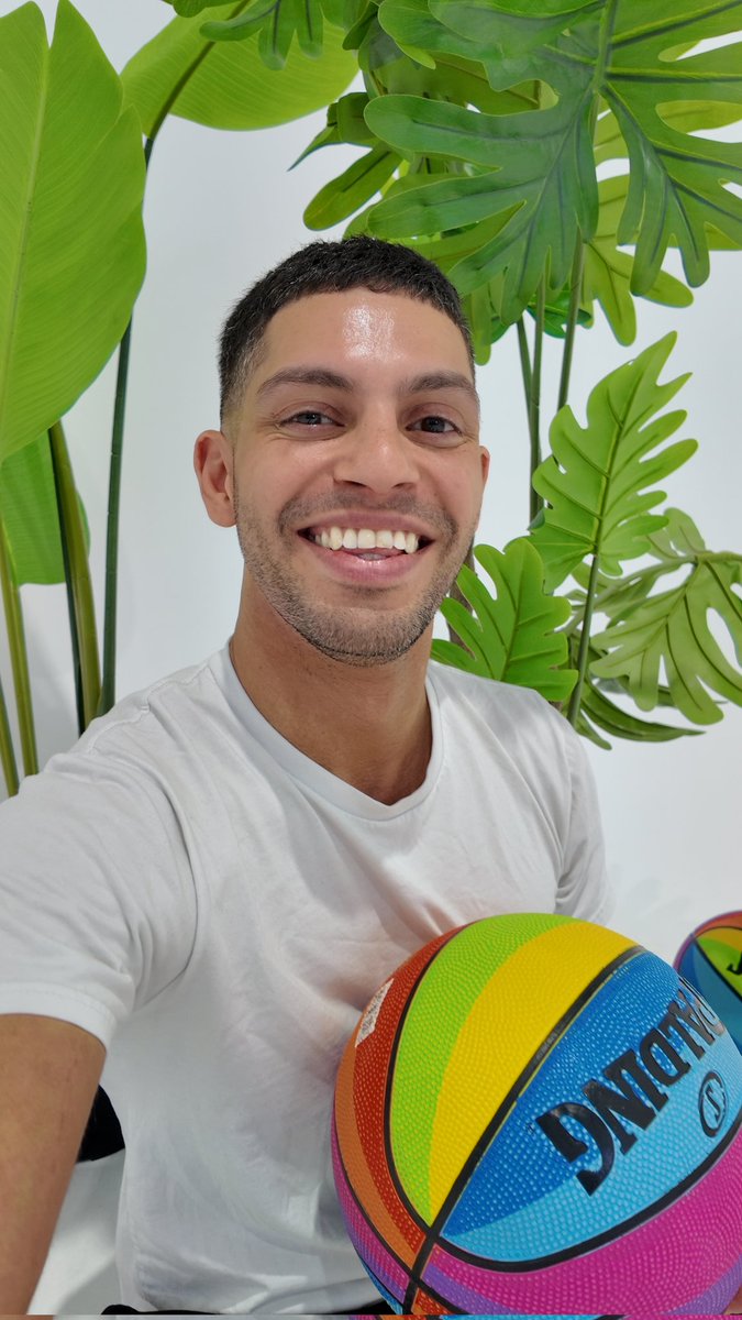 AJ Lamarque tweet media