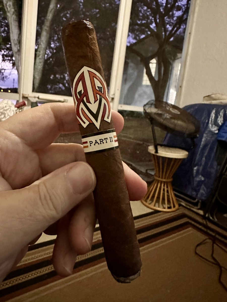 Stogie Chas tweet media