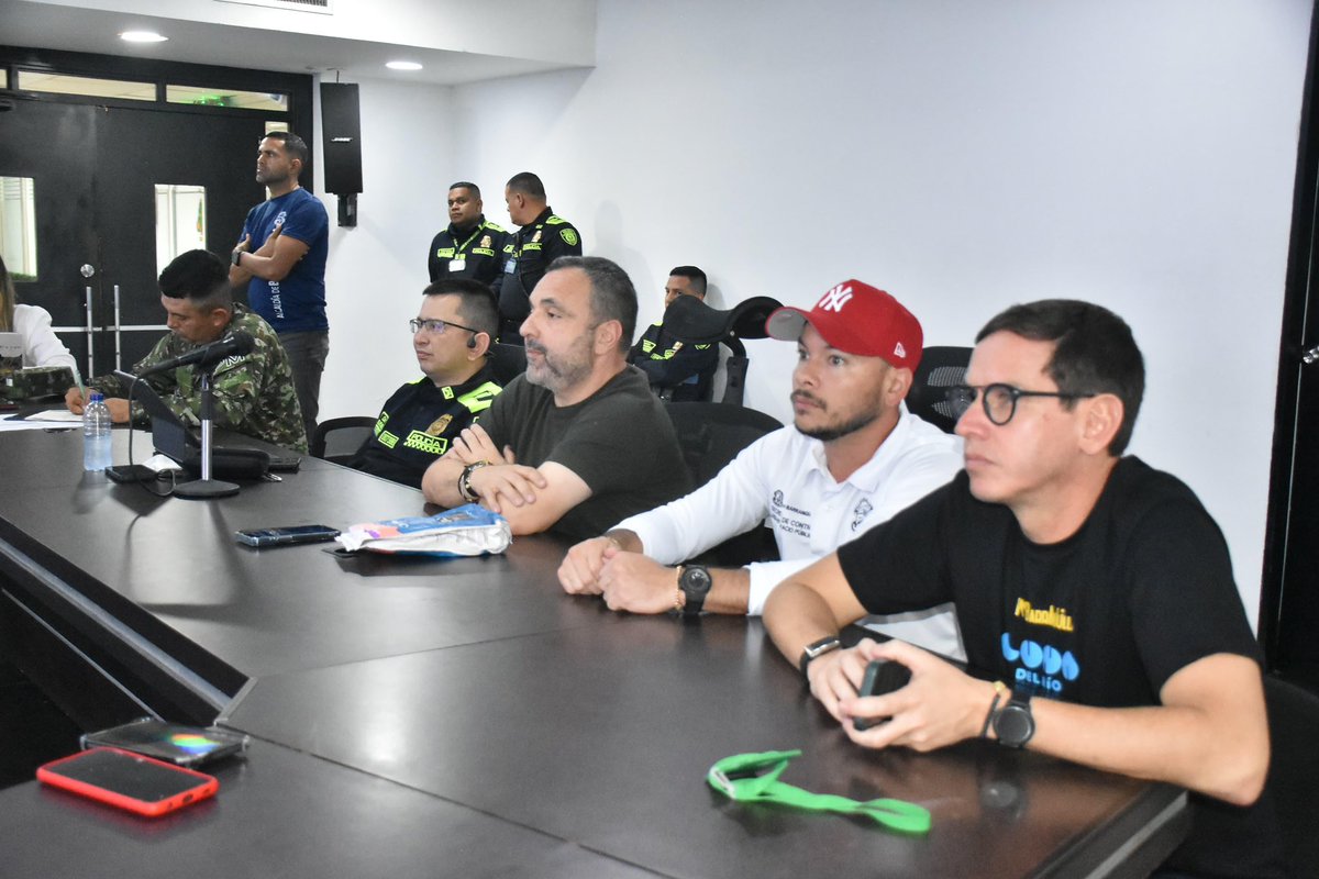 El operativo será monitoreado desde el PMU a partir de las 5:00 p.m., con vigilancia especial en 50 puntos de la ciudad, control a establecimientos y acompañamiento logístico. 

Invitamos a vivir la final con tolerancia y siguiendo las recomendaciones de las autoridades.