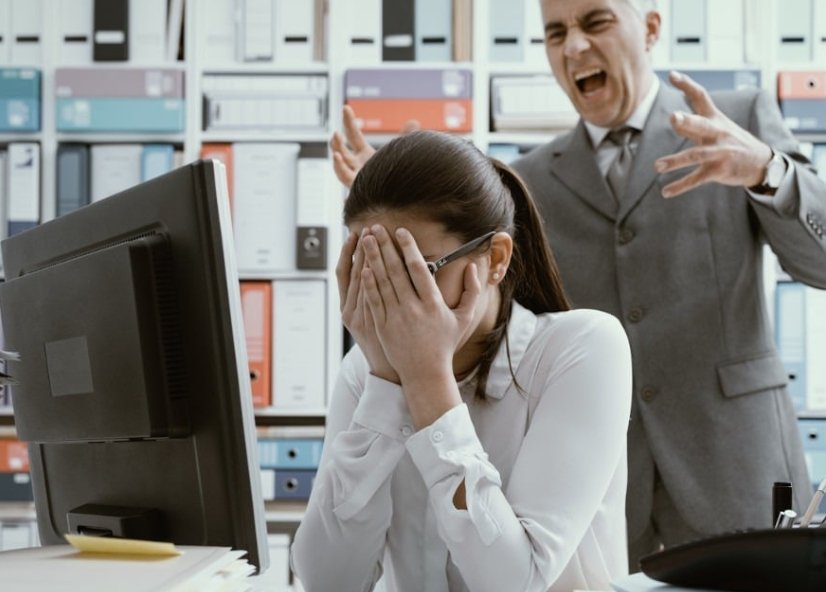 🚨 ¡Basta de acoso laboral y abuso de autoridad! La Fiscalía General de la Nación enfrenta denuncias graves por prácticas que afectan la salud y estabilidad de sus servidores.

Leer denuncia completa 👇👇 asonaljudicialsi.com/2025/12/15/com…