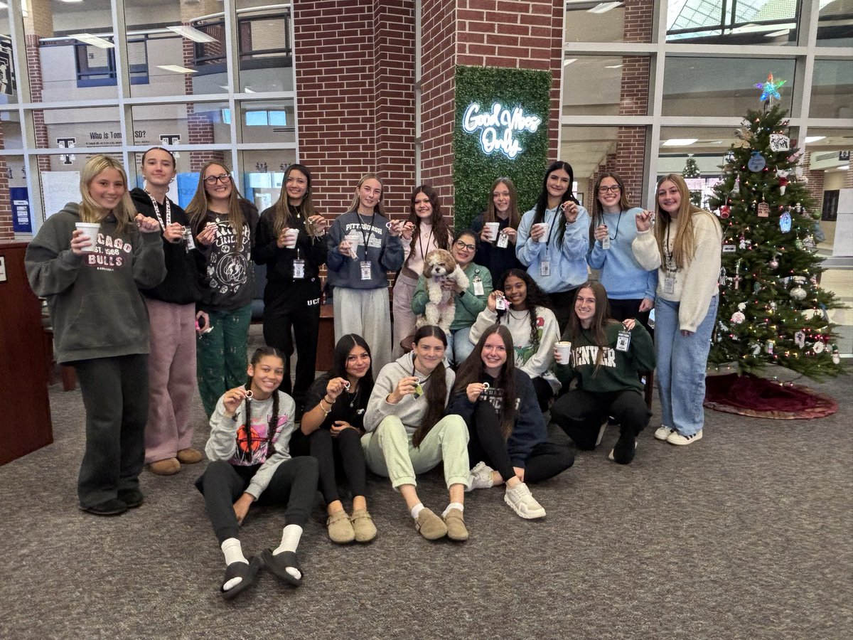 TMHS Softball tweet media