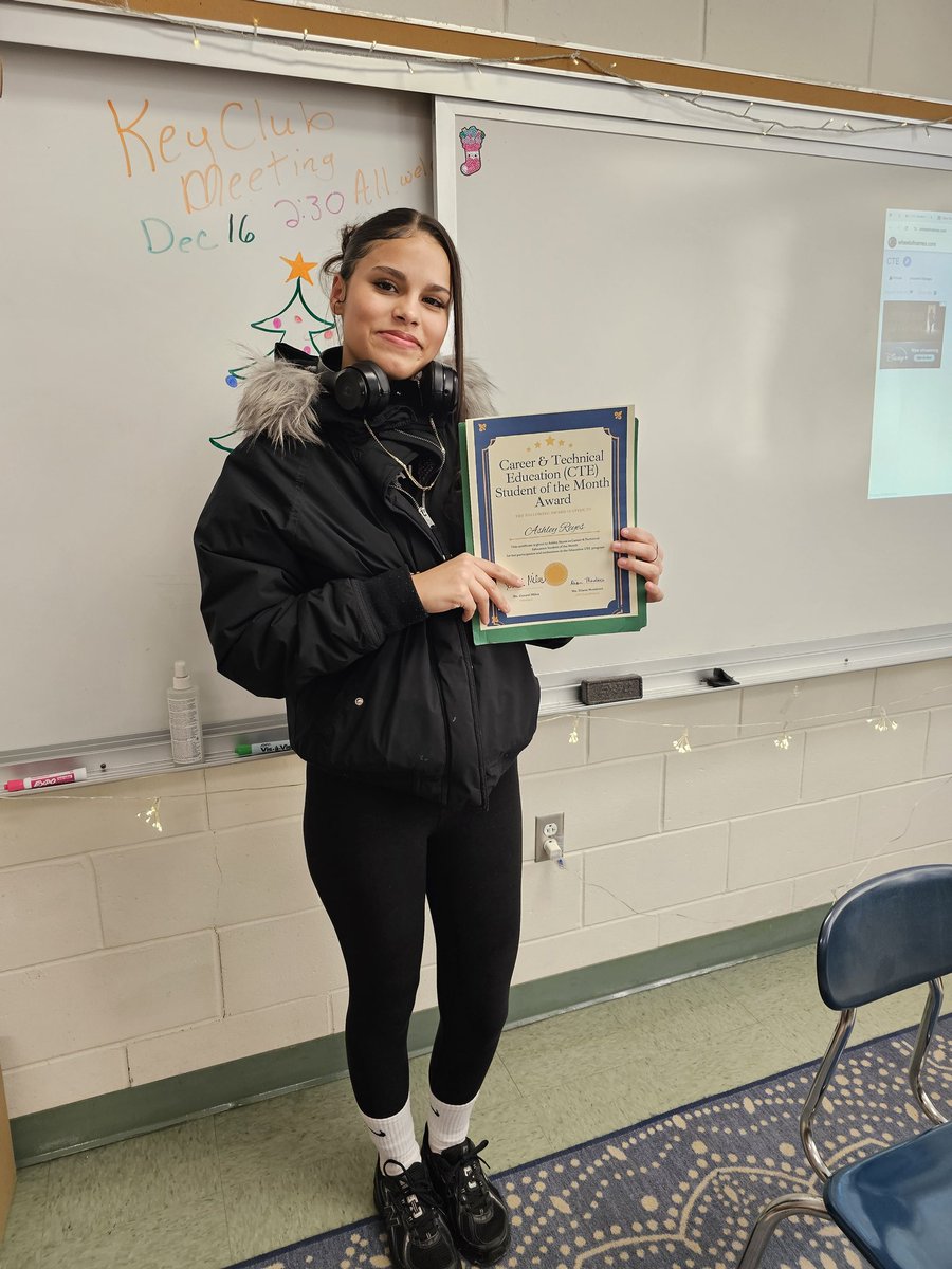 CTE_FTPS's tweet photo. Congratulations to our December #CTE Student of the Month, Ashley Reyes. Ashley is part of our #CTE Education program at @FHS_FTPSchools. She was nominated for her enthusiasm &amp; participation during class. @WNews_FTPS @PGM_FTPS @ArtsSupvr_FTPS https://t.co/tHtI2zxwNc