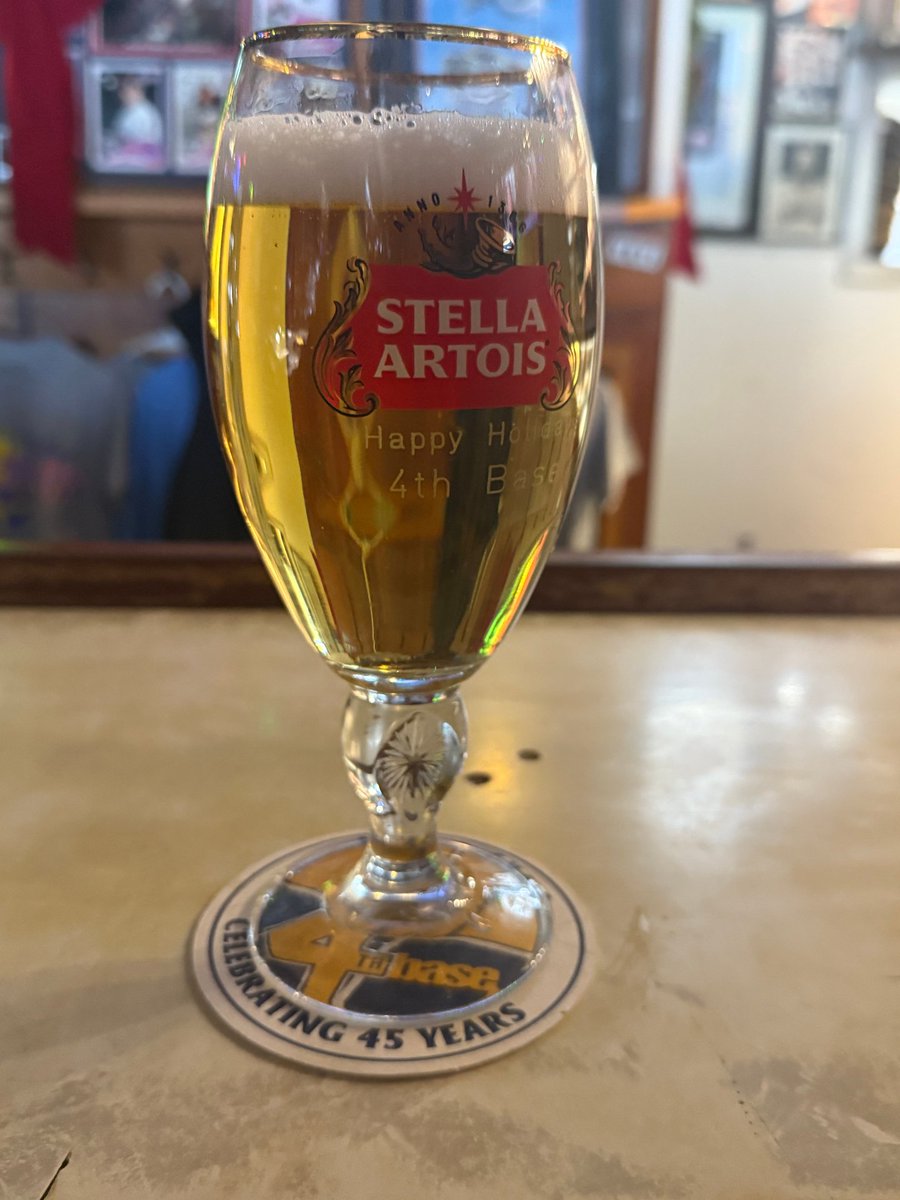 4thBase1's tweet image. Get ready to celebrate 🎉 Join us at 4th Base Restaurant for the 2025 Base Holiday Party on Dec.18. Enjoy Stella drafts, specialty foods, and a chance to win raffle prizes! 🍻🎁 Don't miss out on this all-day festive extravaganza! #HolidayParty #4thBaseFun #RaffleMadness 🎄