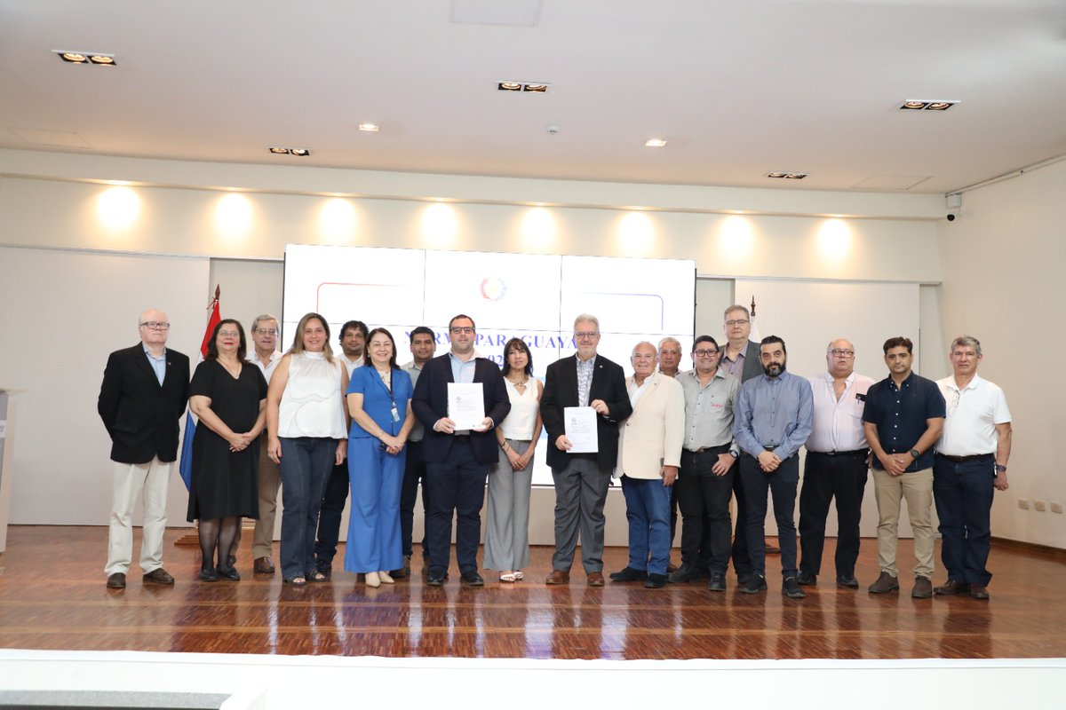 #Normalización | Lanzan Norma Paraguaya que establece estándares de Calidad para Tubos de Acero🇵🇾

➡️Lee más en: goo.su/IMUTQg