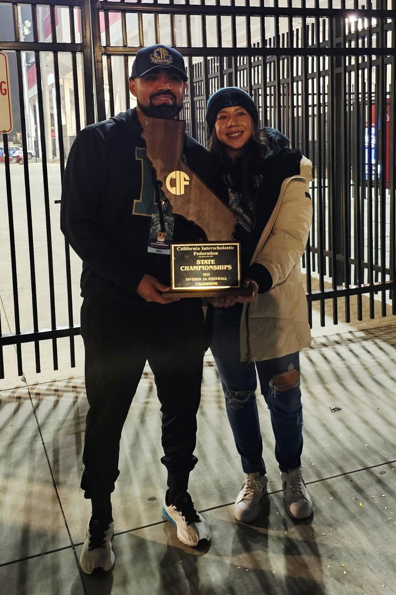 Sam_Salinas15's tweet photo. What a ride it’s been #statechamps https://t.co/JsyxAuHL75