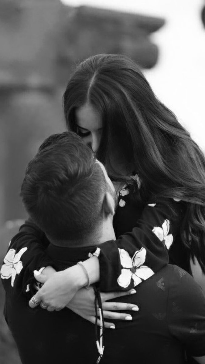 " أنت مُلكي و مَلاكي ، وأنت عُشقِي ، و شَغَفِي ، و هواي و هِيامي❤️💍 ،🫂