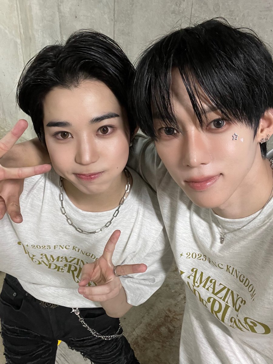andearbase's tweet photo. &amp;1! Kamden with Shuto Hi-Fi Unicorn, Intak P1Harmony, Yojoon AxMxP https://t.co/Q4TVAln12F