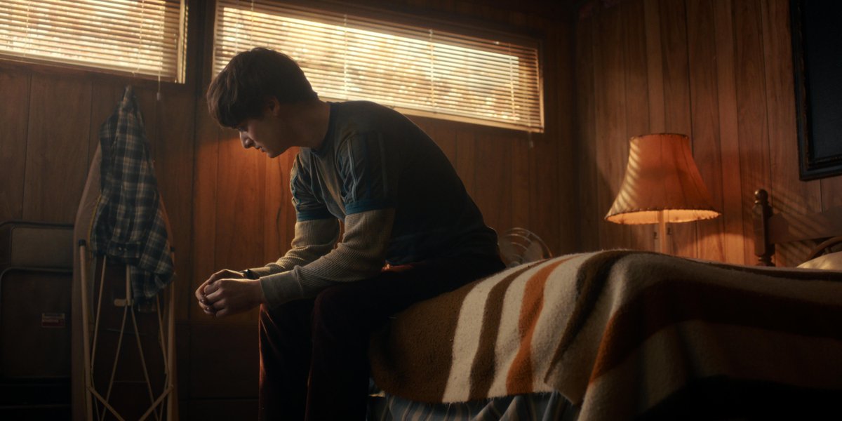 Stranger_Things's tweet image. mornings are for sorcery and contemplation