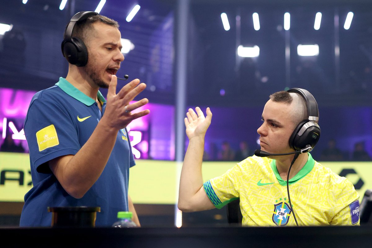 🥈(C) Vice Campeão do Mundo Mobile.