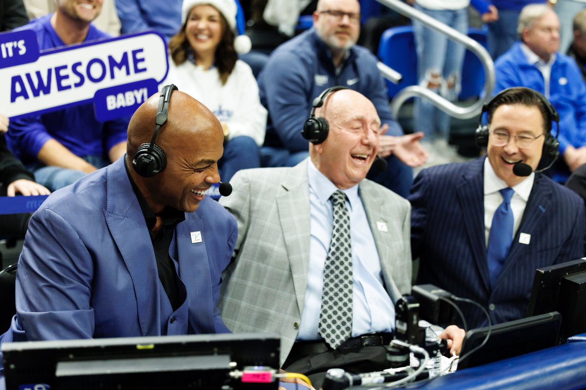 ESPNFrontRow's tweet image. Dick Vitale called last Saturday's #NCAAMBB collaboration with Charles Barkley "one of the happiest moments of my ESPN career."

ESPN VP of college basketball production @AlexFarmartino discusses how teamwork &amp;amp; preparation made for an unforgettable night➡️bit.ly/49cM9jD
