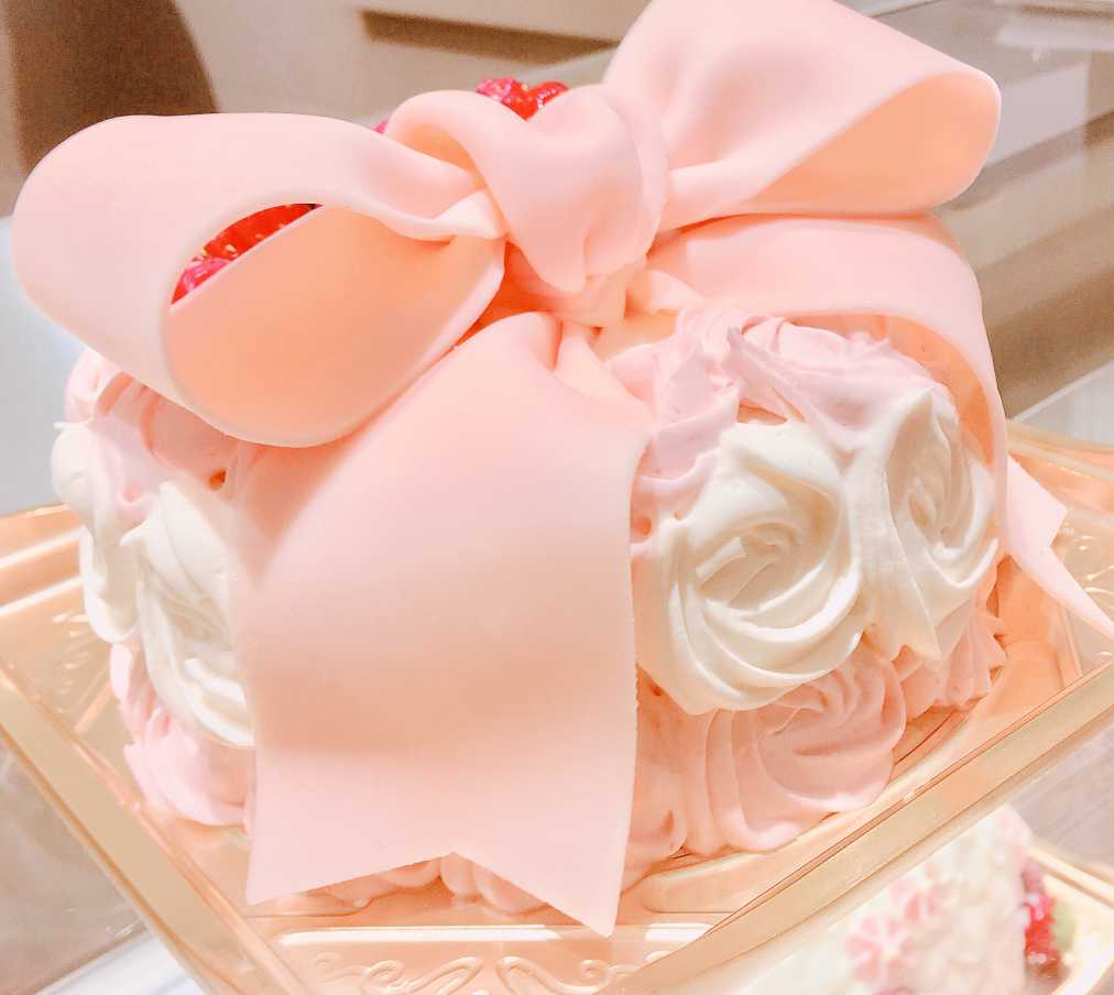 melochacha's tweet photo. ひぃちゃんお誕生日おめでとう！良い1年になりますように🎂🤗💕今年は配信でカウントダウン参加できたしとても幸せな気持ちです☺️🎶 https://t.co/pPtICZSDxY