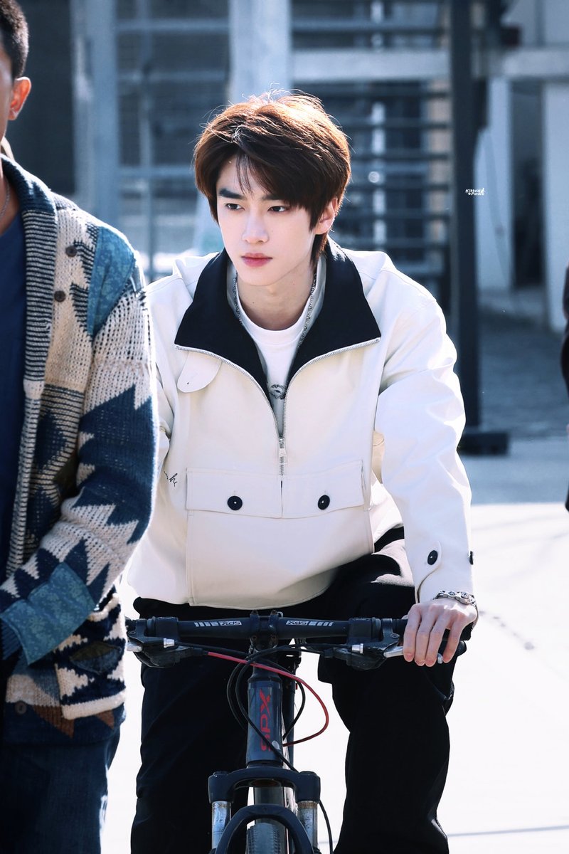 zhang kangle 张康乐 updates tweet media