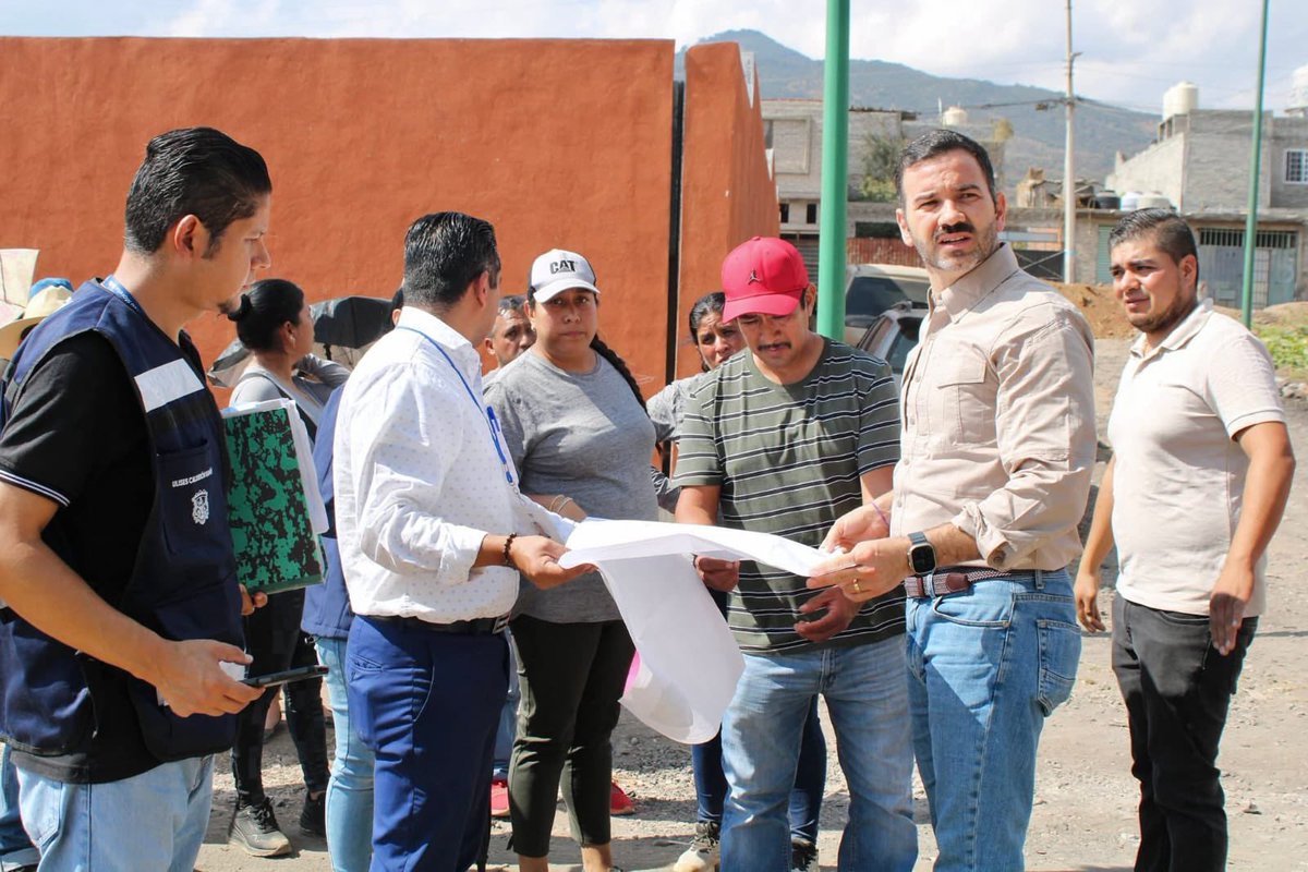 ⚖️ <a href="/AlfonsoMtz/">Alfonso Martinez</a>, exigimos que se respete el derecho constitucional a la organización y a la lucha pacífica.
Yankel Benítez Silva está violando ese derecho desde el poder.
<a href="/YaNkEl_B/">Yankel Benítez</a>
#MichoacanosExigenRespeto