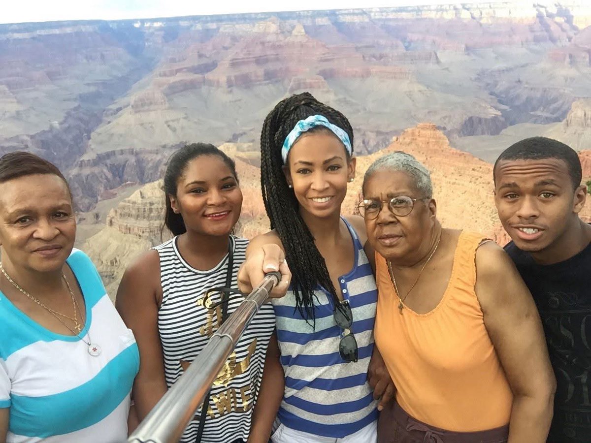 The_Queen_BRE's tweet photo. Happy heavenly birthday, grandma. https://t.co/gTGQ31RWya