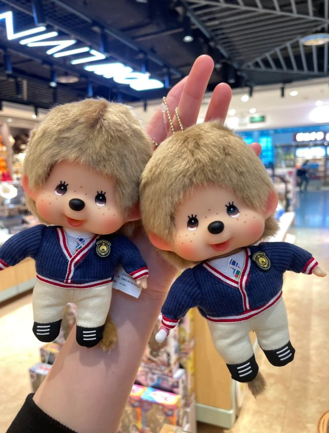 FernFern2156's tweet photo. Tiny whispers of childhood joy 🌸✨, filled with wonder, laughter, and pure magic 🧸🎈. Heart brimming with memories that never fade 💖🌟, keeping the spirit playful, light, and forever young at heart 💛🌈🎉 https://t.co/euTrw5J112