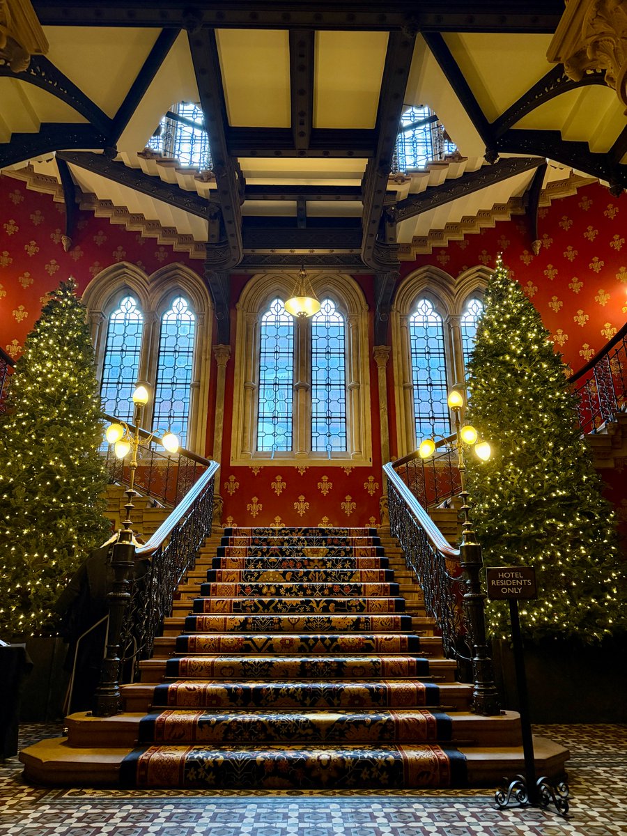 Camden Tour Guides tweet media