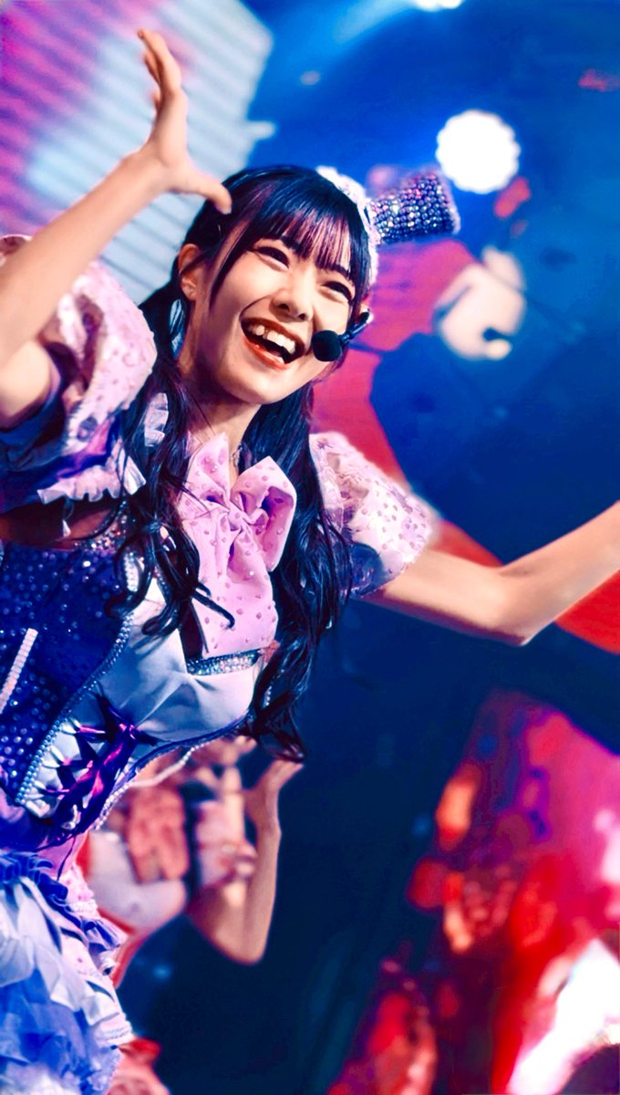 2025.12.15 第1-3部 メイドDAY
ゆかちゃ🍒 Queen演目👑
２部 ▶︎ material girl
３部 ▶︎ スキスキ大好き、Toxic
他には罪罰（刺し人）等大活躍‼︎
burlesque総選挙お疲れ様でした✨皆の想いが良い結果に結び付きますように🫶
#ゆか #63ANGEL #burlesque東京