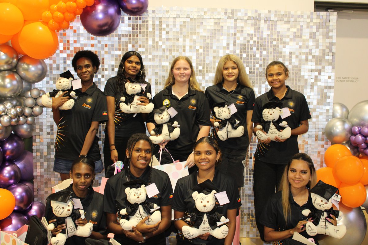 Stars_AU's tweet photo. For latest news on Stars Foundation's nationwide celebrations for 326 Year 12 Graduates and 4,000 Stars students visit link to December 2025 newsletter below.
https://t.co/QTA1zIHkkD
#FirstNations #Mentoring #empowerment https://t.co/W9A5IwmnVf