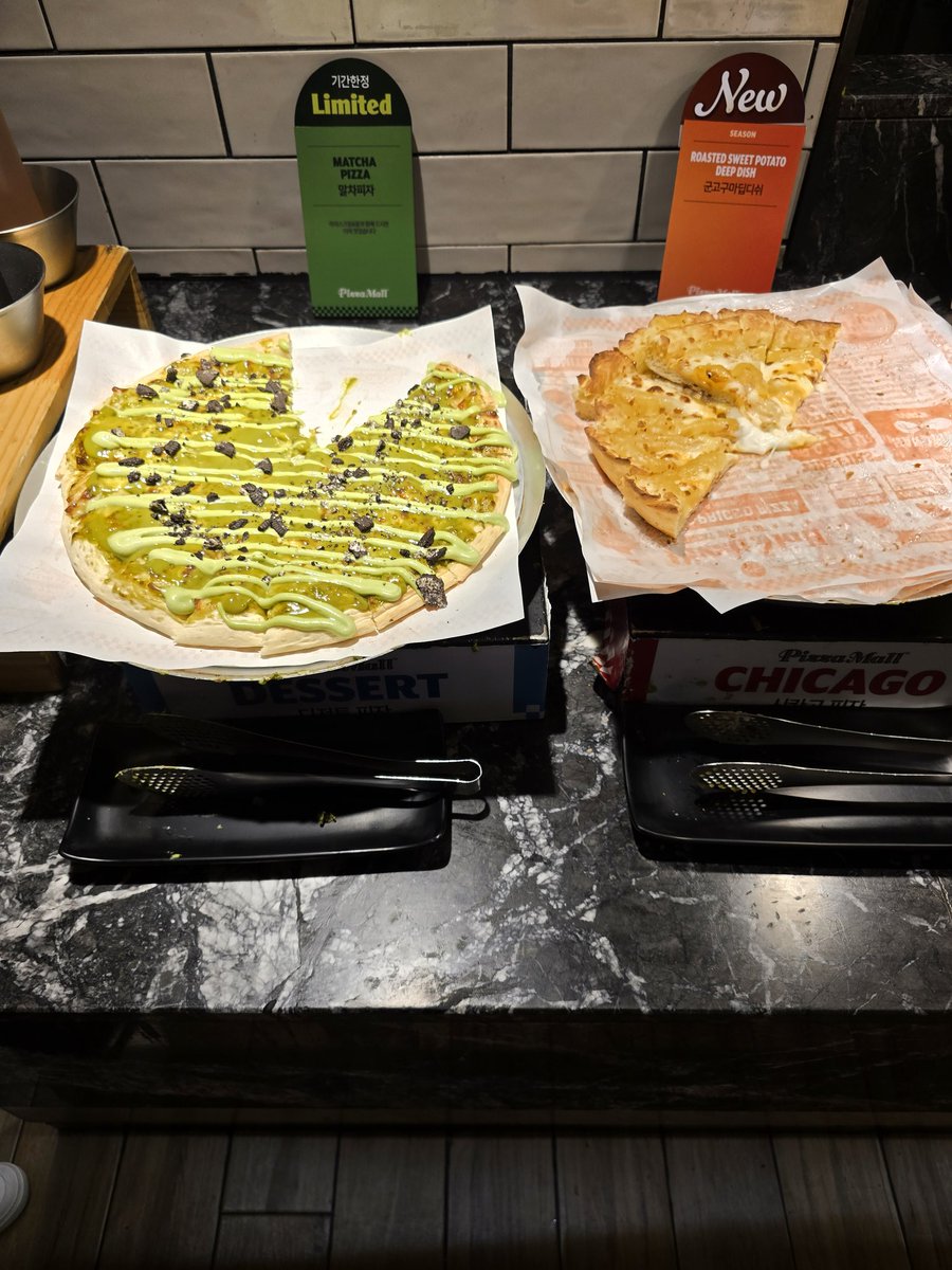 When you finish work meeting and celebrate with matcha pizza