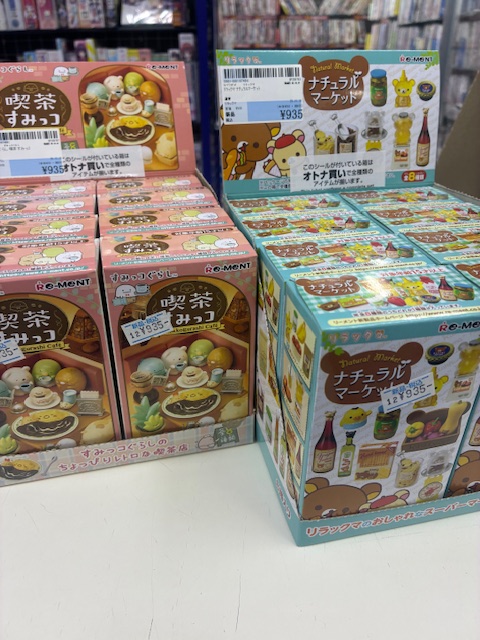 新品入荷情報】 #リーメント の新作 「#すみっコぐらし 喫茶すみっコ