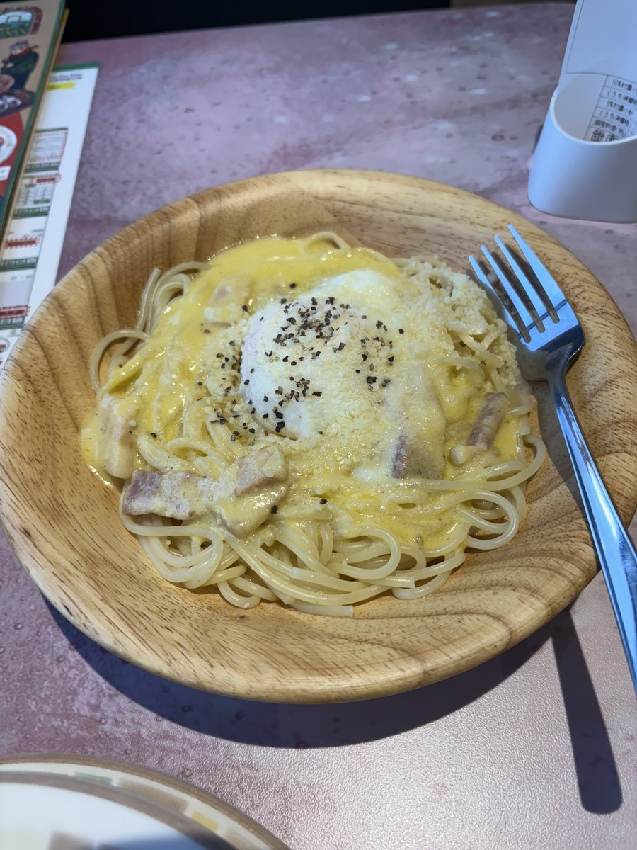 カルボナーラページ 今日は カルボナーラにしてみた！ 初！👀