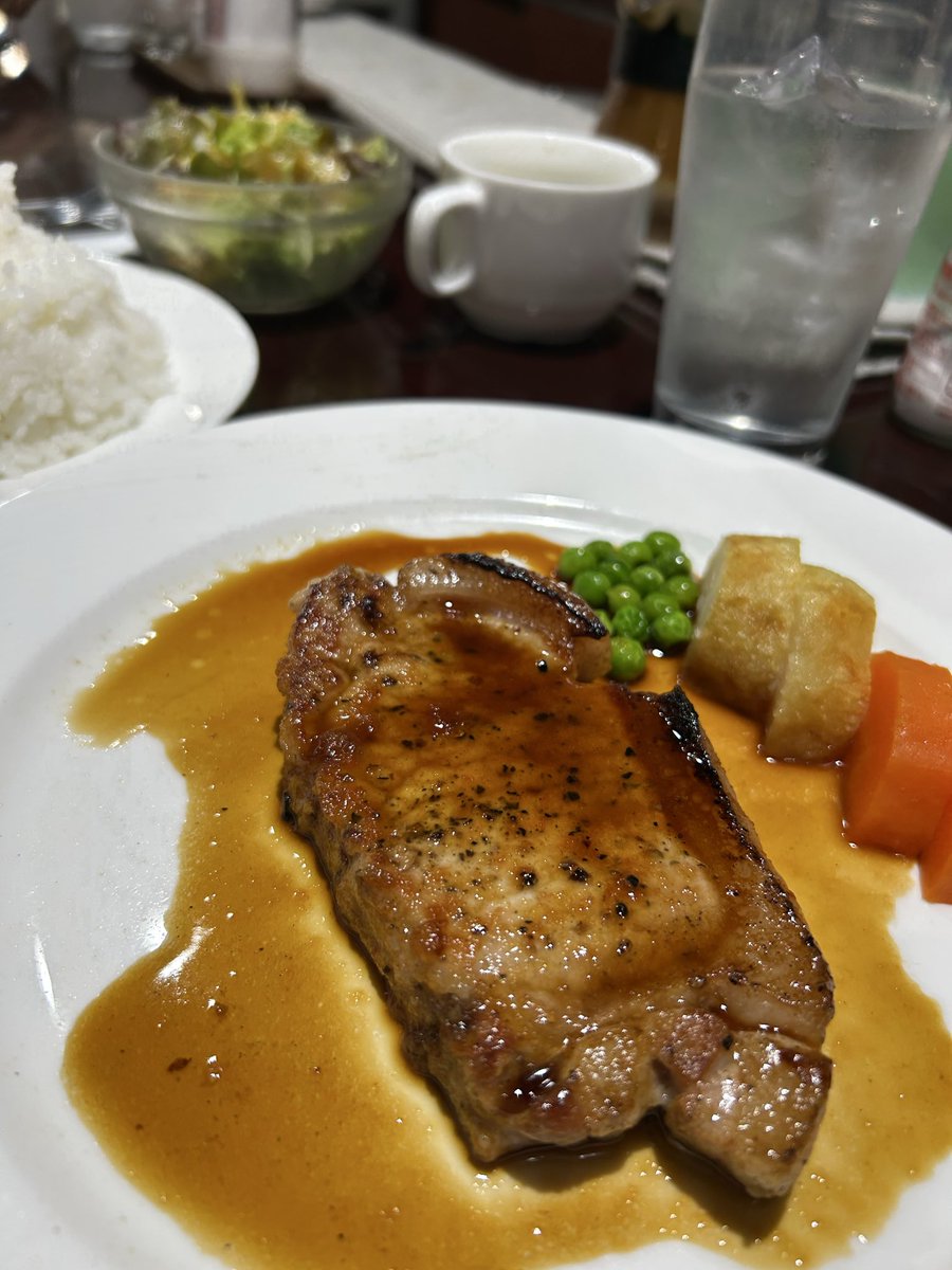 knot__official_'s tweet photo. 日替わりを日帰りと言ってしまう脳。

しかしながら、マスカレードは本日も美味しかった。
ホスピタリティも含め愛される理由。 https://t.co/u9024C1ILc