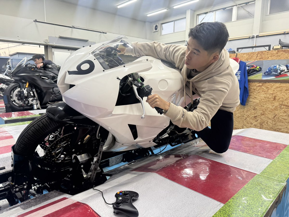 よっし44 (@yossi44044) / Posts / X